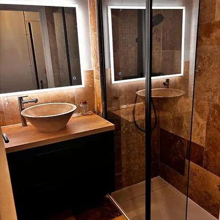 Apartment Hyper Centre - Vue Sur Le Chateau Caen